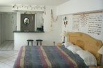 OCEAN FRONT KING STUDIO Picture 1