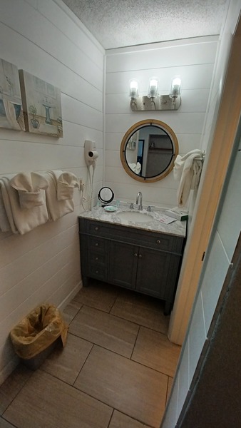 OCEAN VIEW SOUTH STUDIO - KING OR QUEEN Photo 8