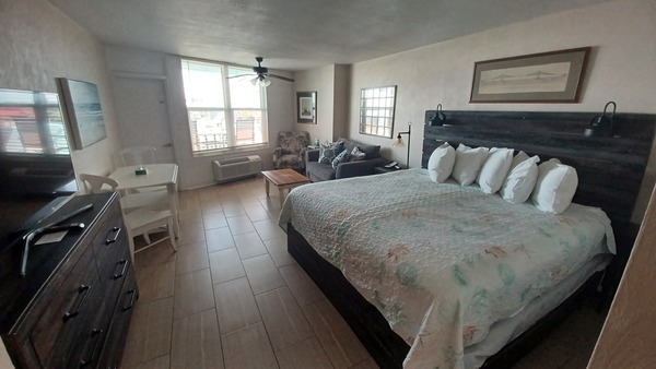 OCEAN VIEW SOUTH STUDIO - KING OR QUEEN Photo 11