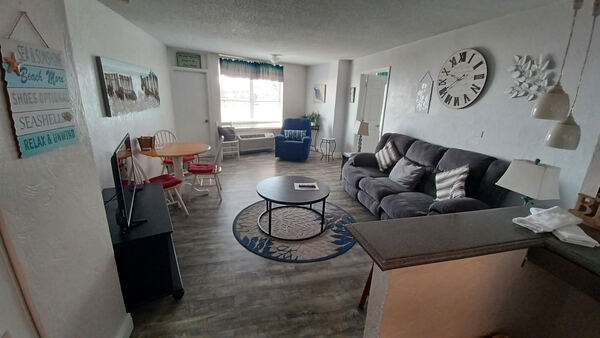 OCEAN VIEW SOUTH SUITE Photo 14