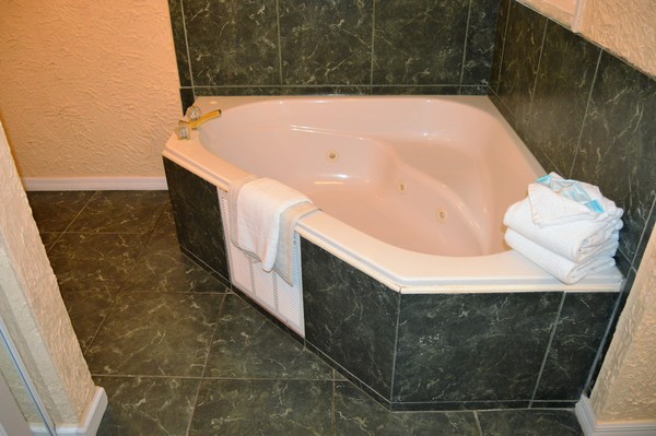 OCEAN VIEW NORTH SUITE Photo 8