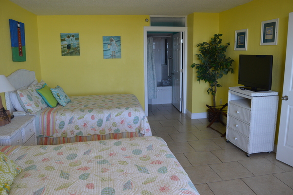 OCEAN VIEW SOUTH SUITE Photo 9