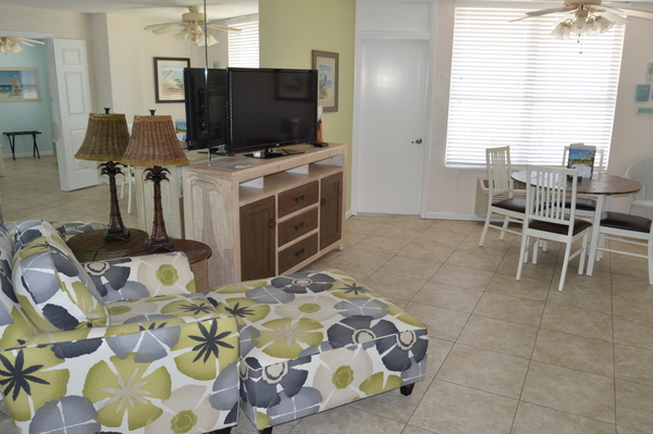 OCEAN VIEW SOUTH SUITE Photo 1