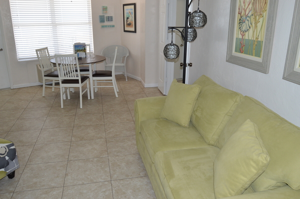 OCEAN VIEW SOUTH SUITE Photo 2